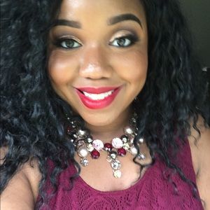 Meet your Posher, April